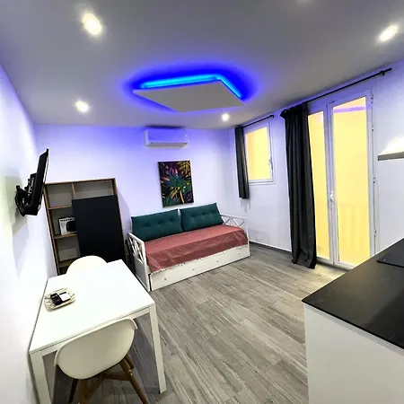 Acogedor Apartamento En Gran Via Madrid Exterior photo